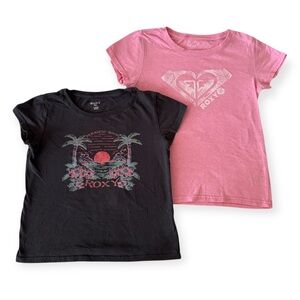 EUC Bundle of 2 Roxy brand Graphic Tees in girls size medium 10/12